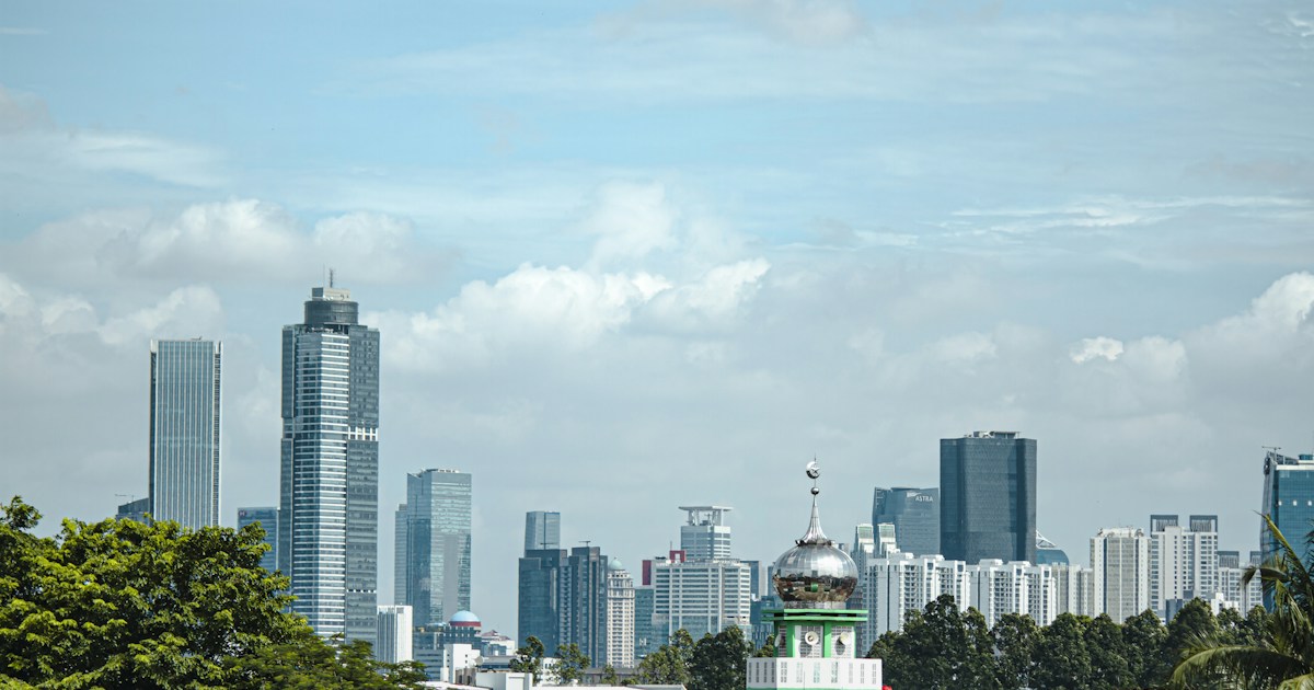 Udara Kota dan Emisi Karbon: Lima Langkah untuk Mendorong Perubahan yang Terukur